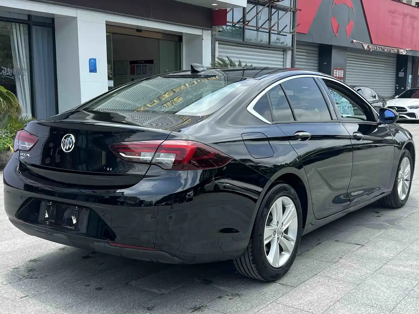 Buick Regal 2017 20T Elite Type фото 8