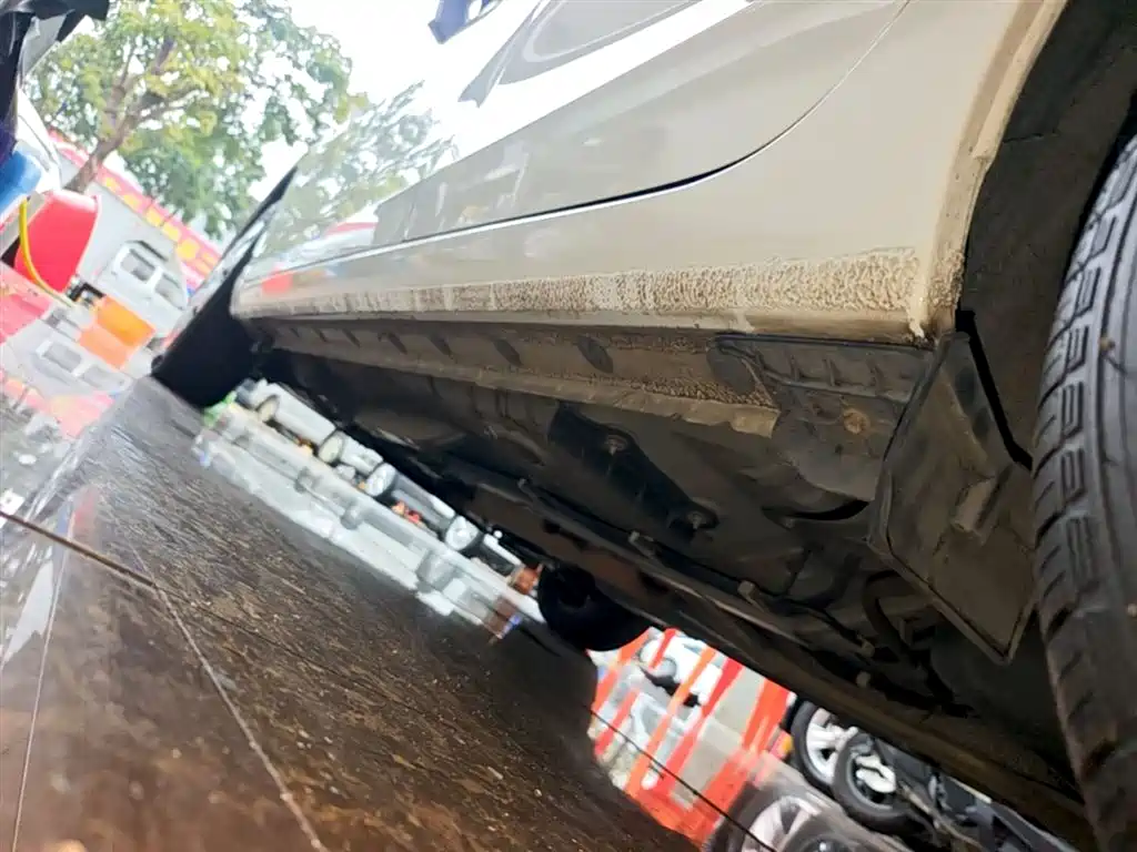Toyota YARiS L Zhi Xuan 2019 1.5E CVT MeiDong Edition China VI фото 22
