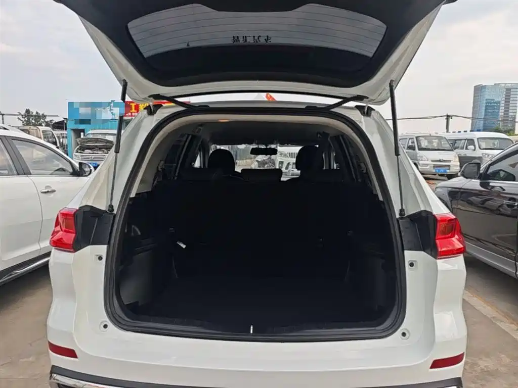 Haval M6 2021 PLUS 1.5T DCT Elite Smart Connect фото 19