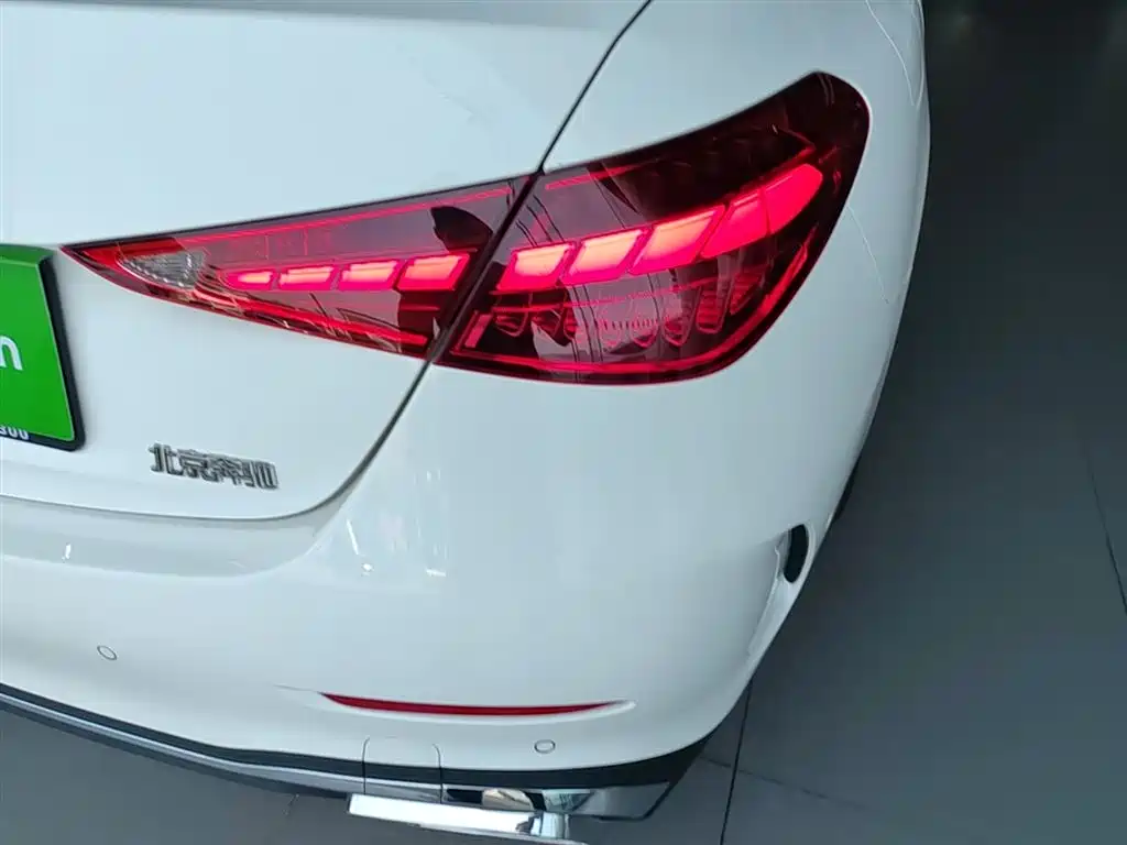 Mercedes-Benz C-Class 2025 C 260 L Sport Edition фото 8