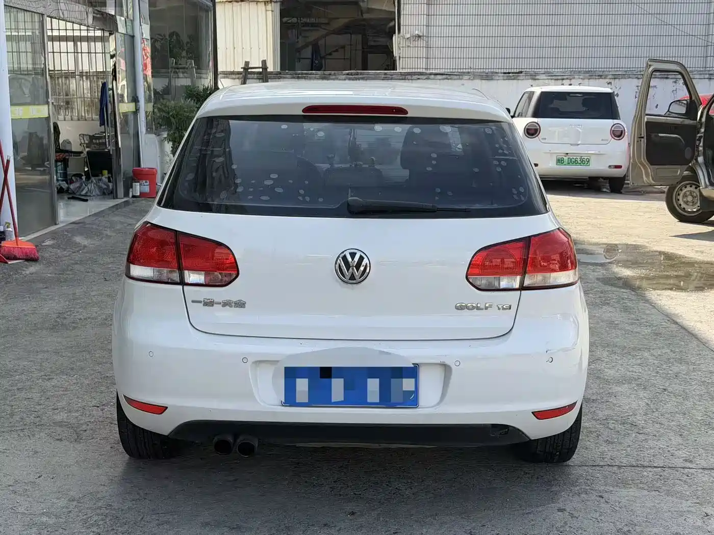 Фото 8 - Volkswagen Golf
