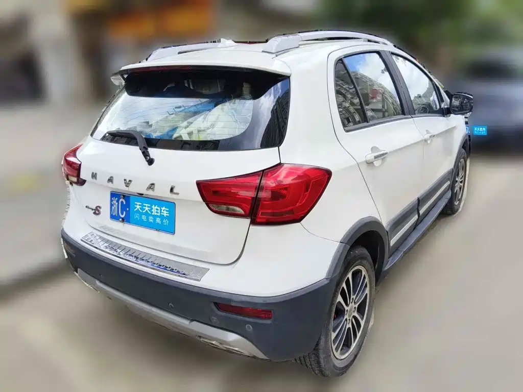 Haval H1 2016 2016 Facelift Blue Label 1.5L AMT Luxury