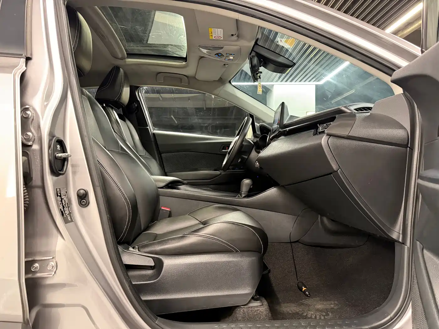 Toyota IZOA 2021 2.0L Yixiang Edition фото 18