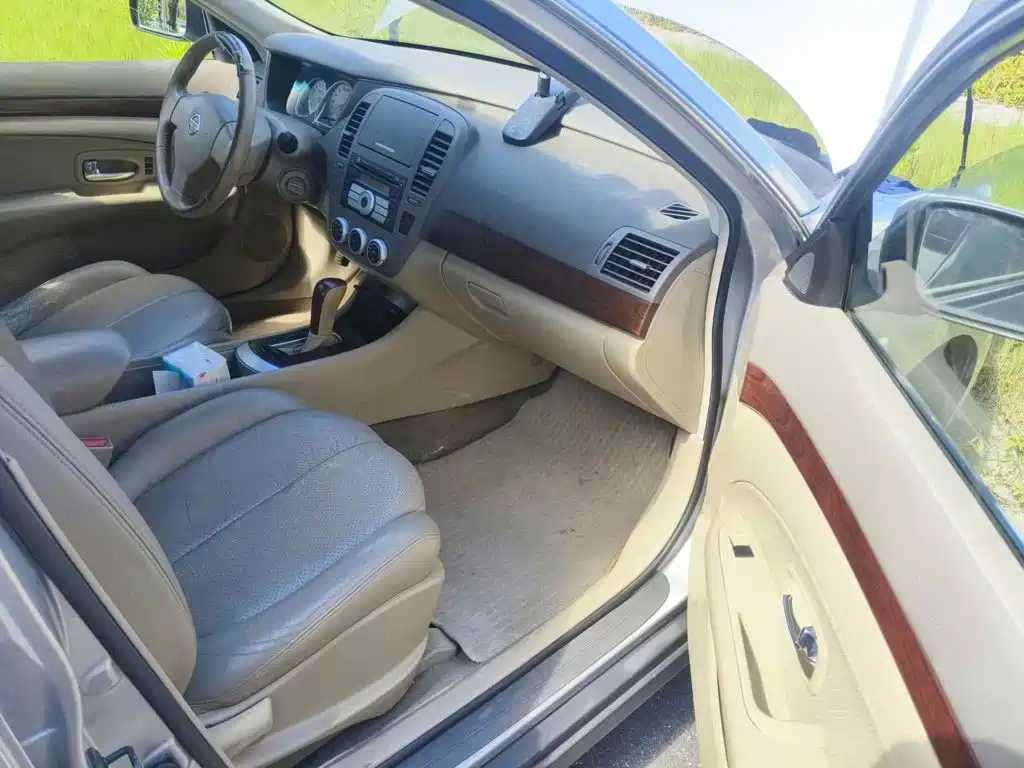 Фото 13 - Nissan Sylphy