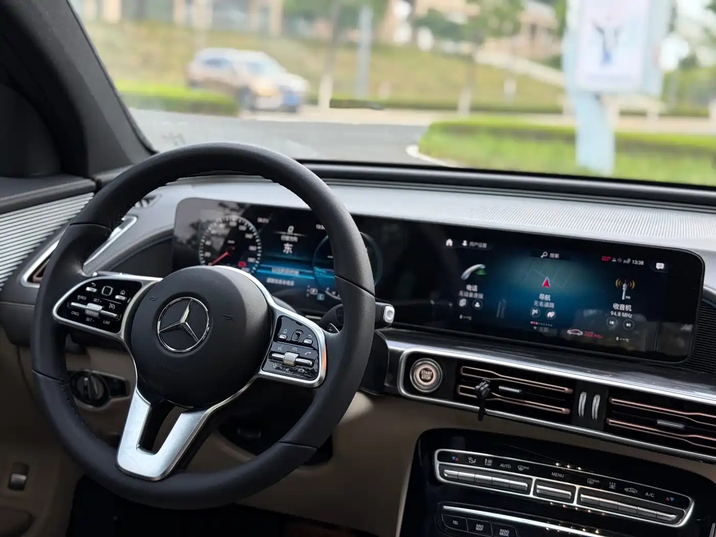 Mercedes-Benz EQC 2021 2021 EQC 350 4MATIC