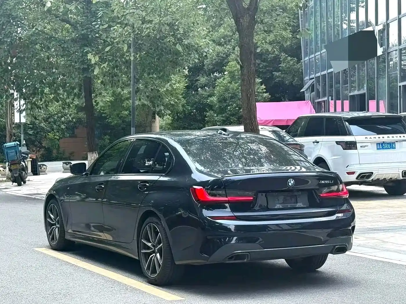 Фото 9 - BMW 3 Series