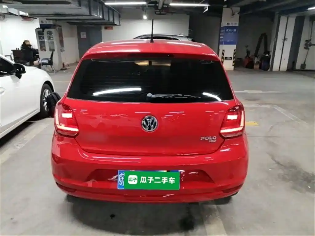 Volkswagen Polo 2016 1.6L Automatic Comfort фото 6