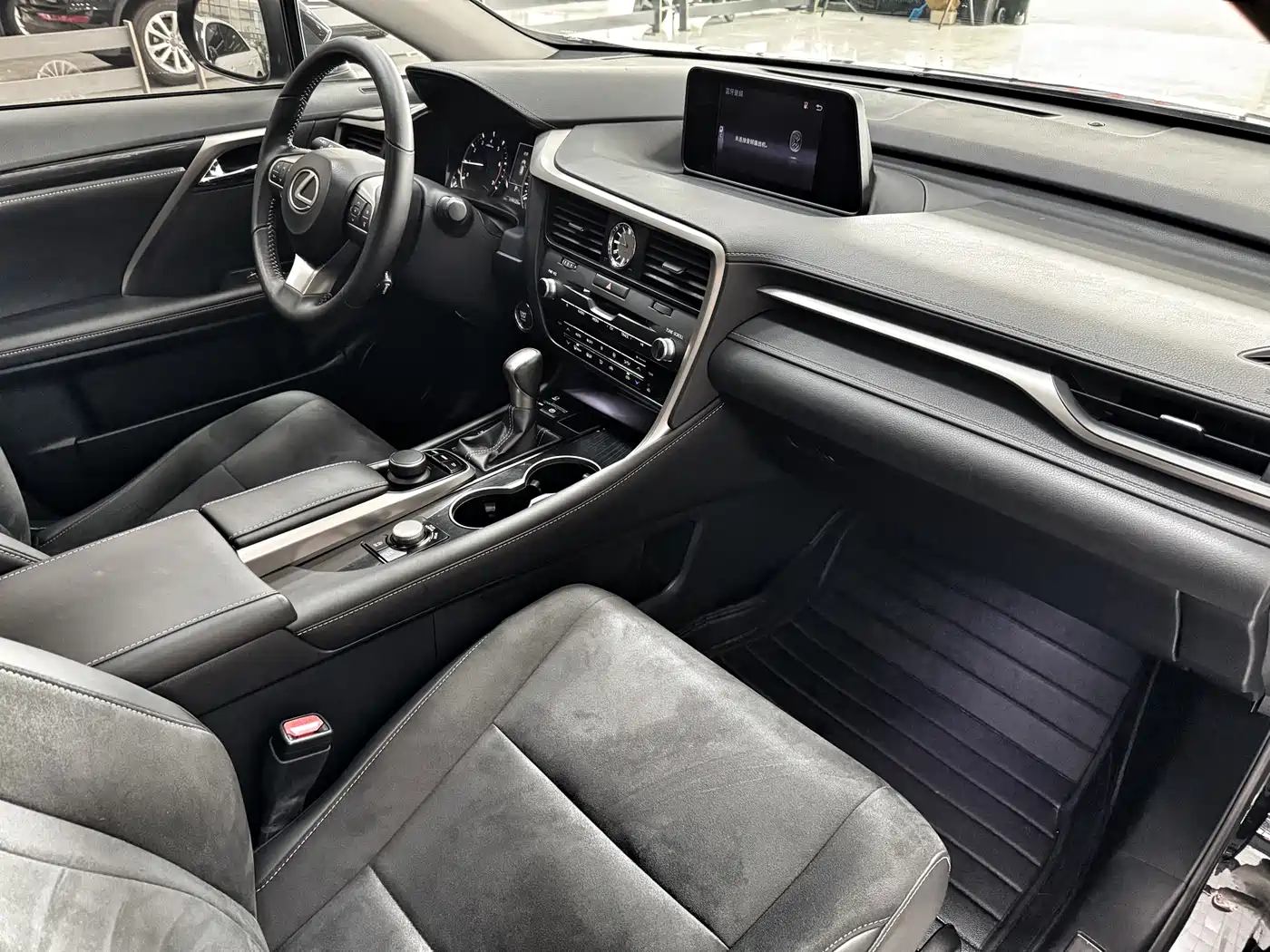 LEXUS RX