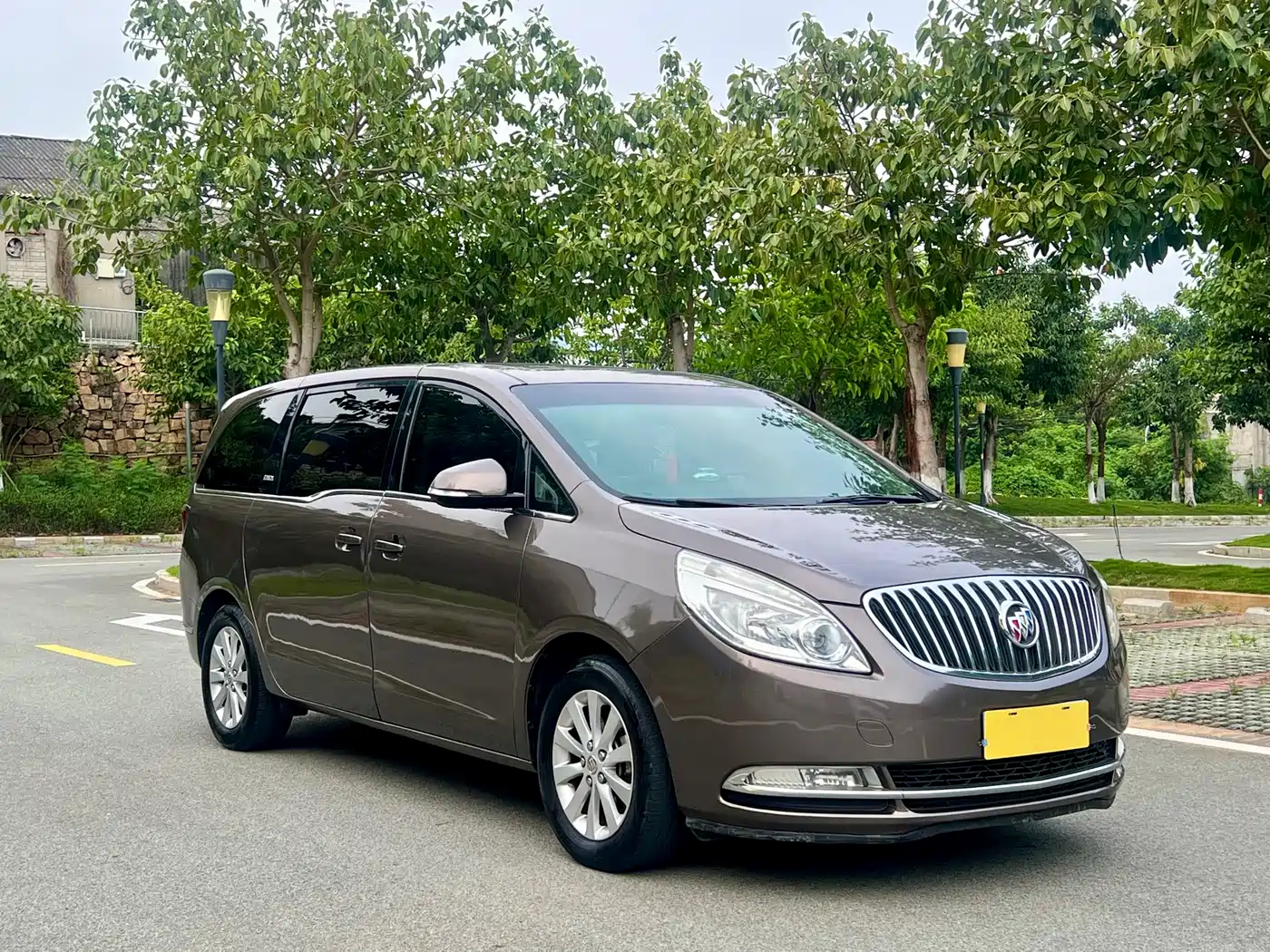 Фото 3 - Buick GL8