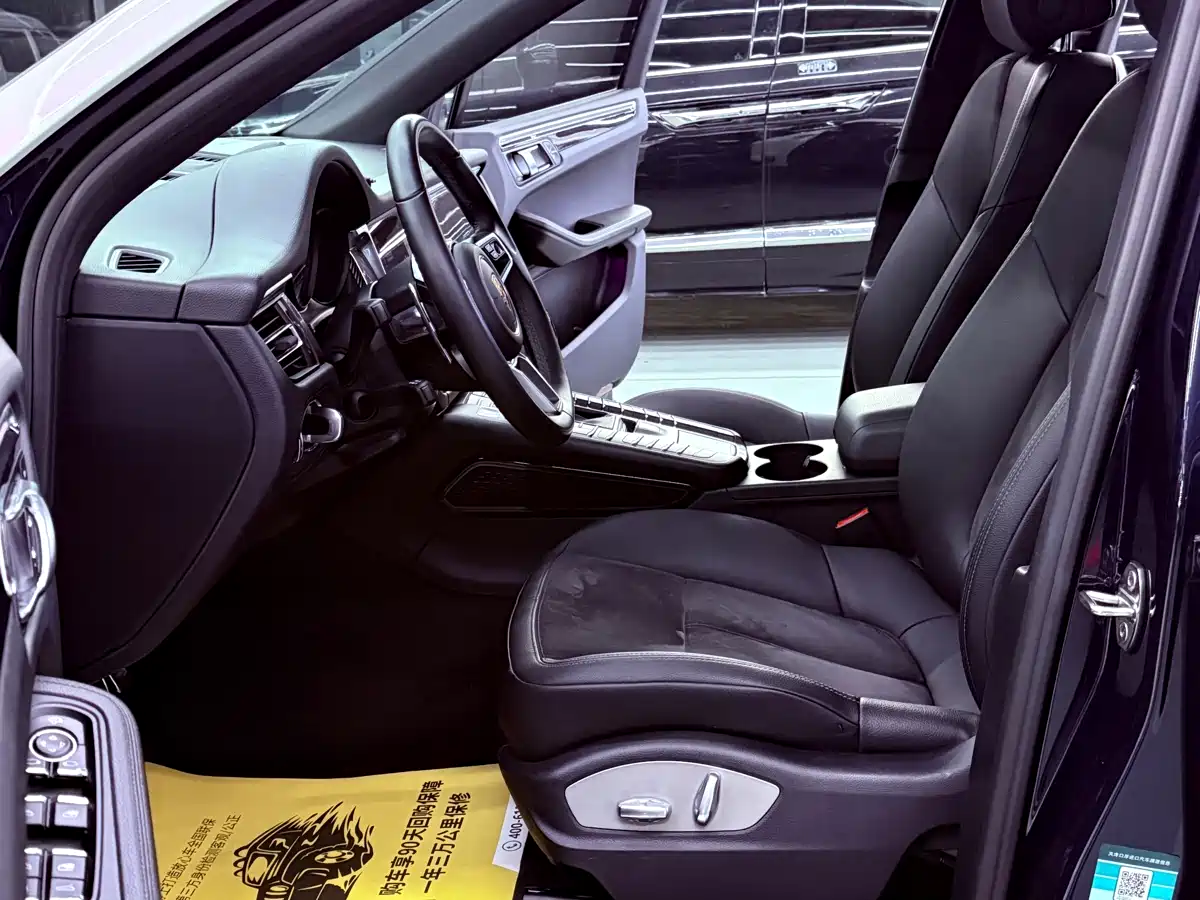 Porsche Macan 2018 Macan 2.0T фото 16