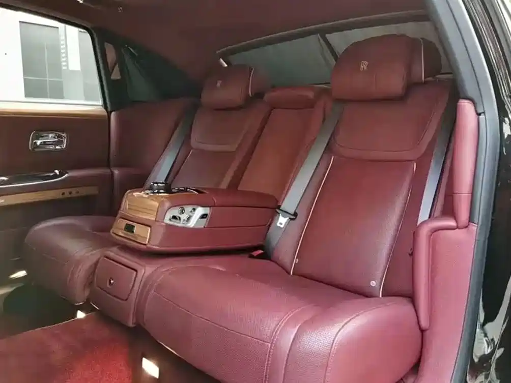 Rolls-Royce Ghost 2013 2013 6.6T Art Deco Collector's Edition