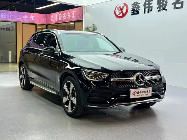 Mercedes-Benz GLC 2022 GLC 300 L 4MATIC Dynamic Collector's Edition — фото 4
