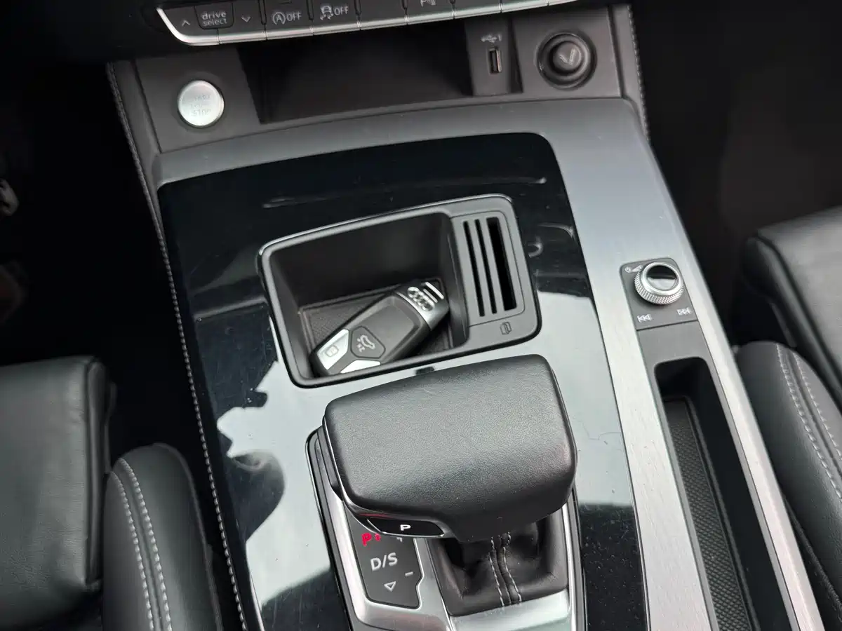 Audi Q5L 2022 40T RS Kit Racing Speed Edition фото 26
