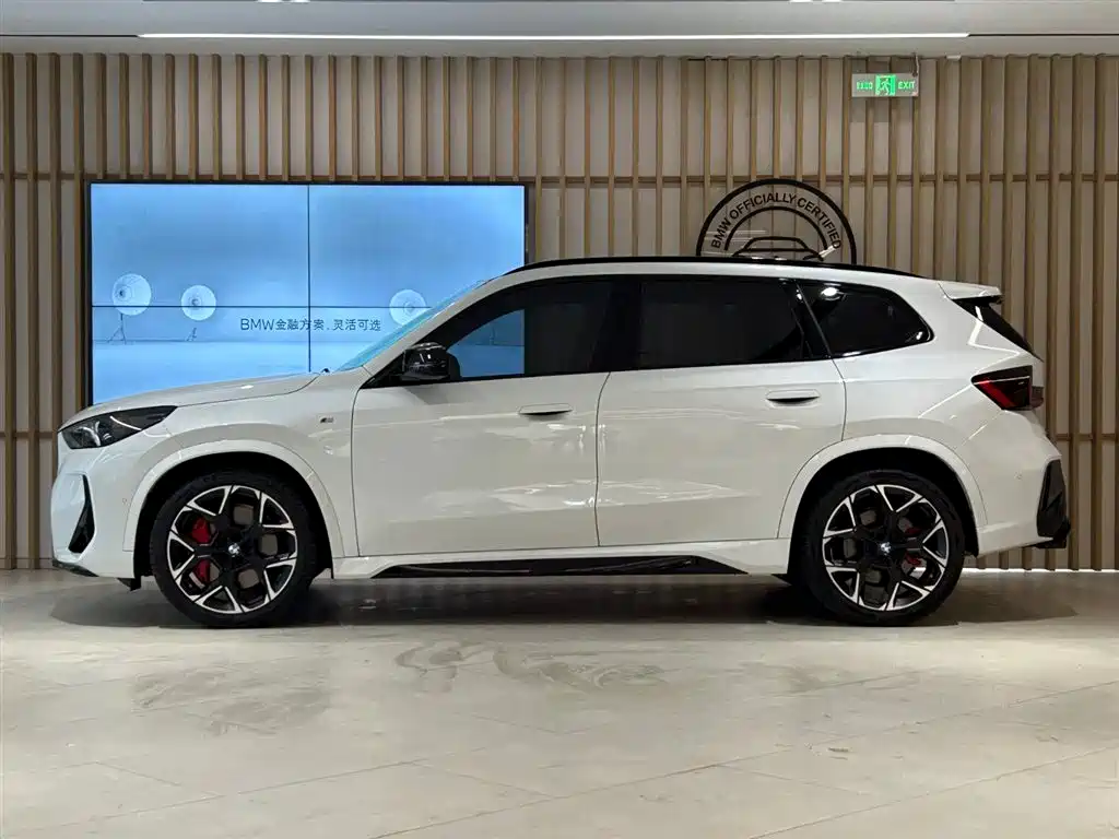 BMW X1 M35Li 2025 M35Li фото 13