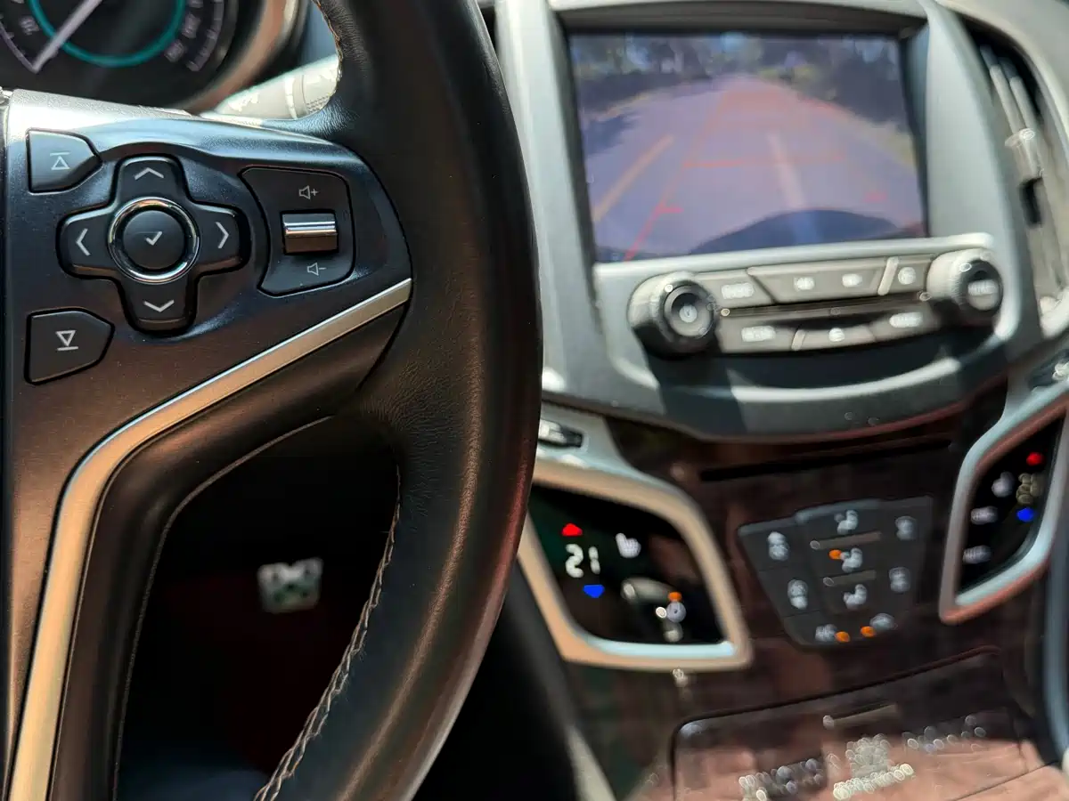 Buick LaCrosse 2013 2.4L SIDI Elite Comfort фото 14
