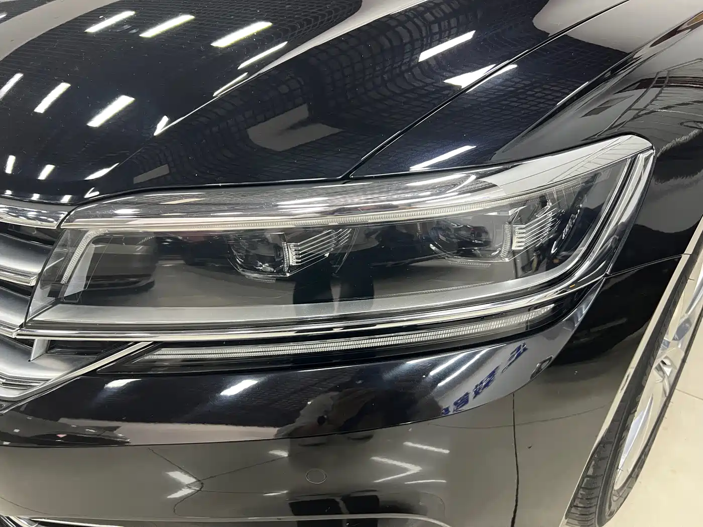 Volkswagen Phideon 2018 Facelift 380TSI FWD Flagship фото 11