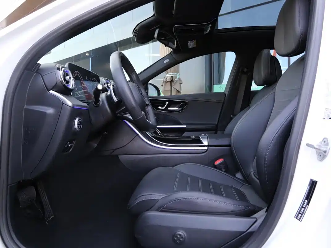 Mercedes-Benz C-Class 2023 C 260 L Sport фото 6