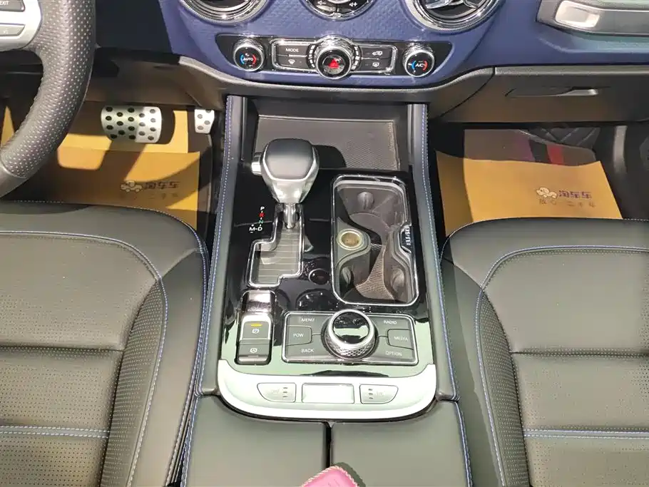 BAIC ORV Beijing Offroad BJ40 2019 2.3T Auto 4WD Urban Hunter Flagship (China VI) фото 16