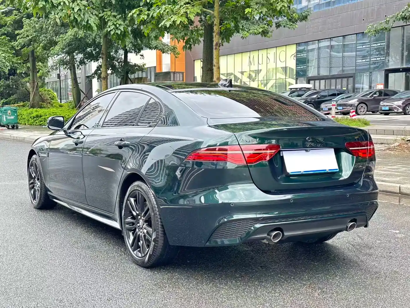 Jaguar XEL 2025 2025 2.0T 250PS R-DYNAMIC 90th Anniversary Edition