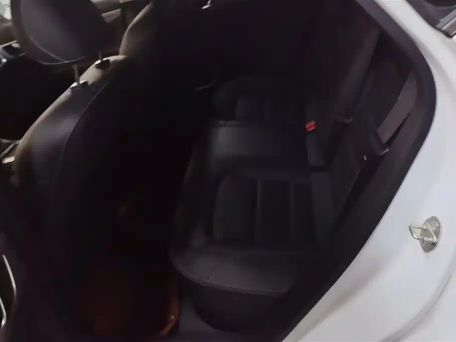 GEELY AUTOMOBILE EMGRAND GS