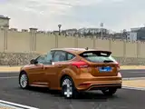 Фото 7 - Ford Focus