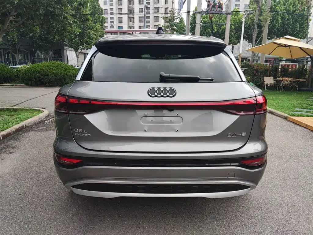 Audi Q6L e-tron 2025 Extended Range Edition фото 4