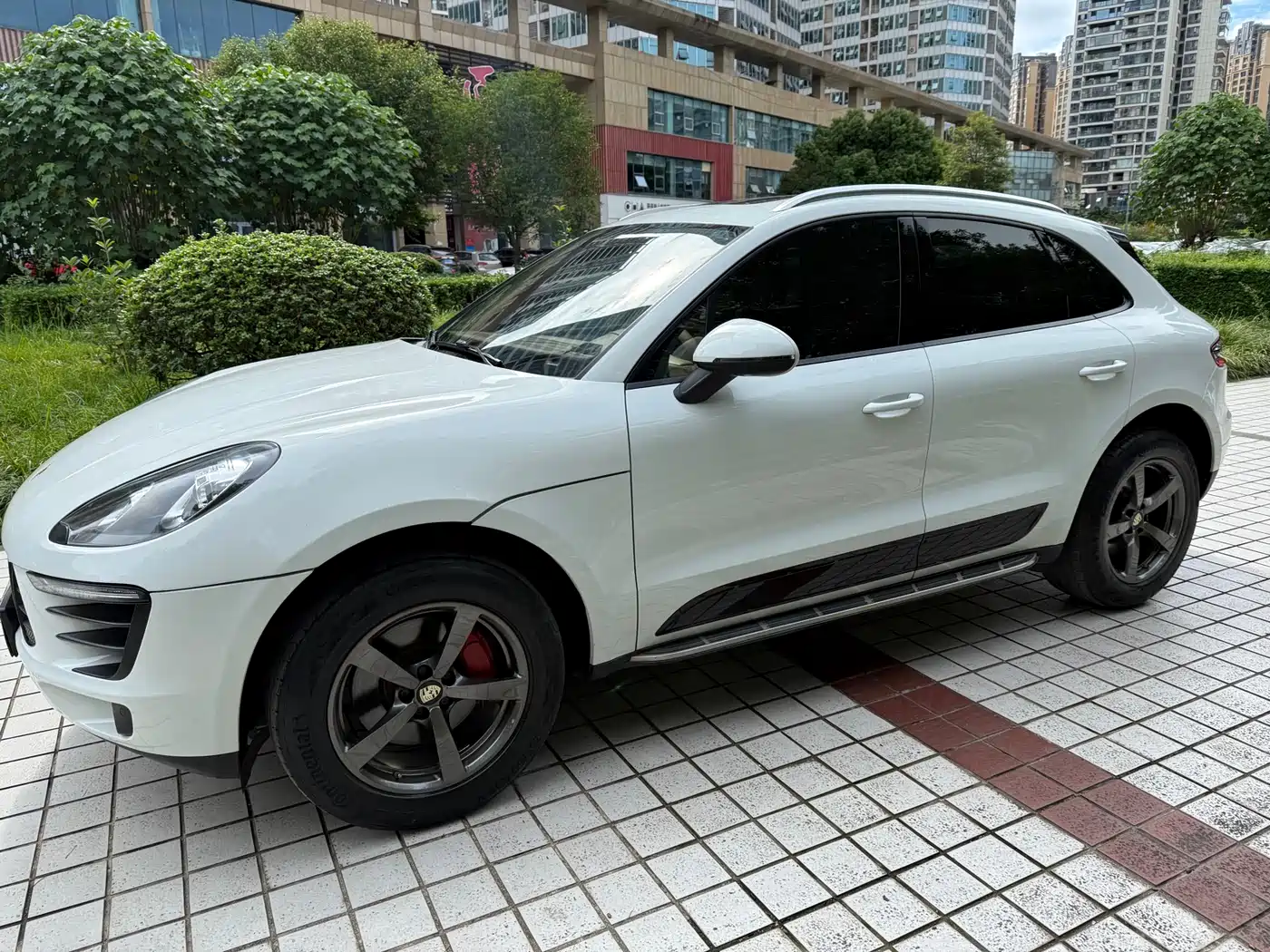 Porsche Macan 2017 Macan 2.0T фото 8