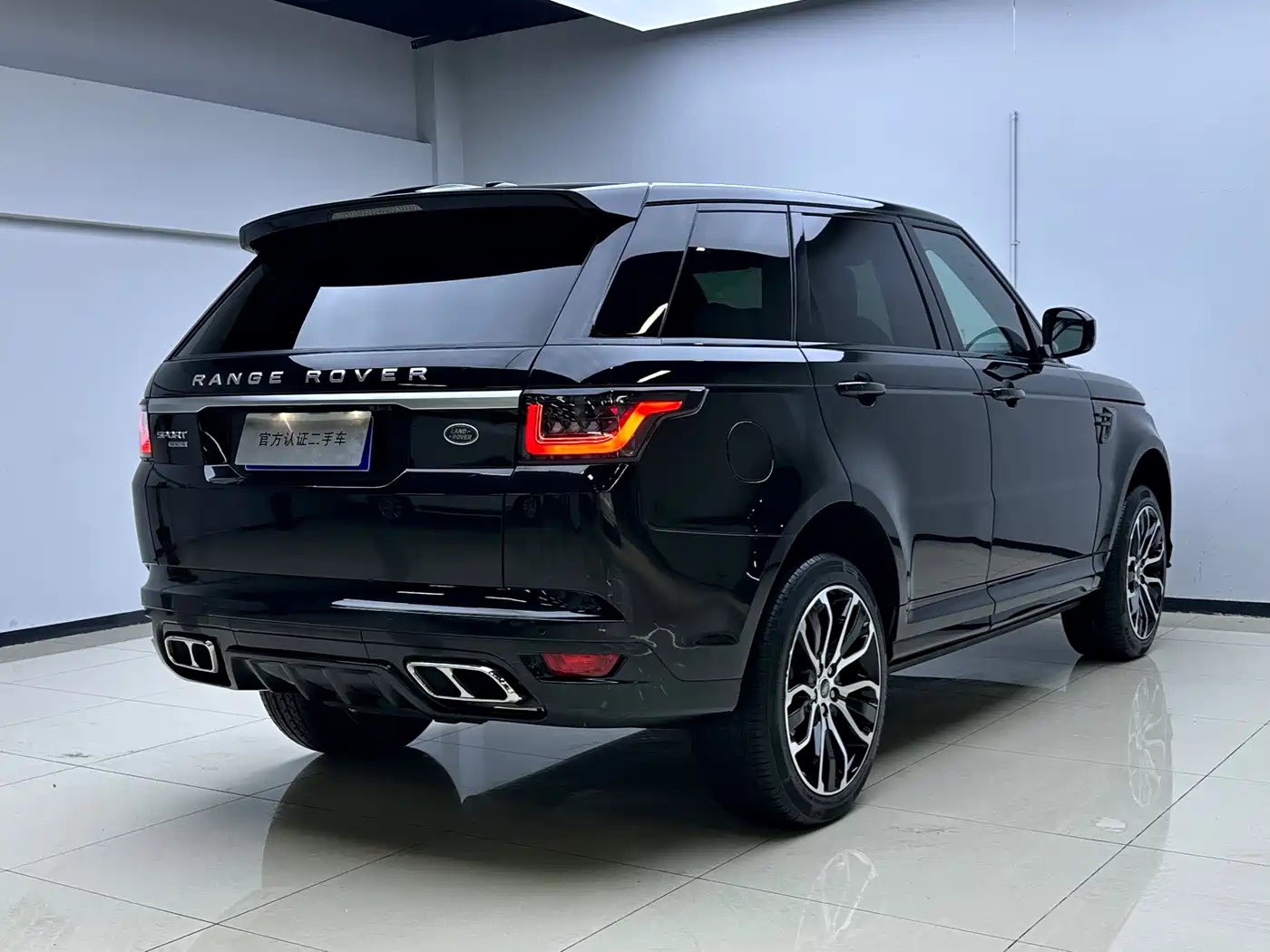 Land Rover Range Rover Sport 2016 Model 3.0 SC V6 SE фото 16