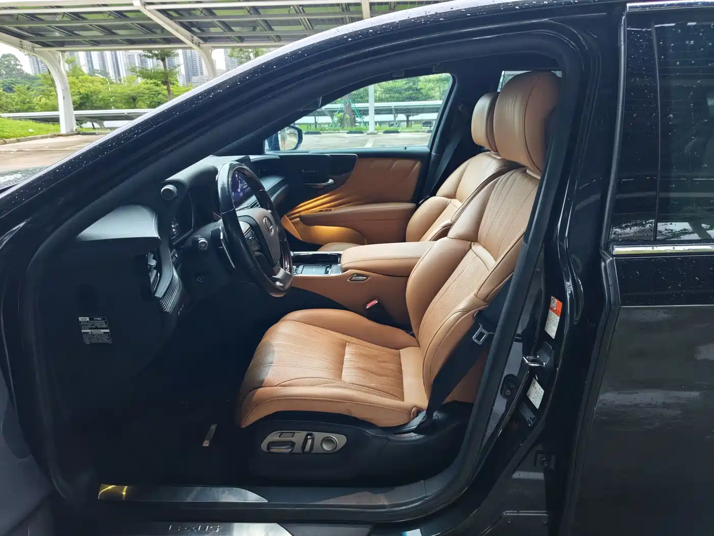 Lexus LS 2021 2021 500h Luxury Edition