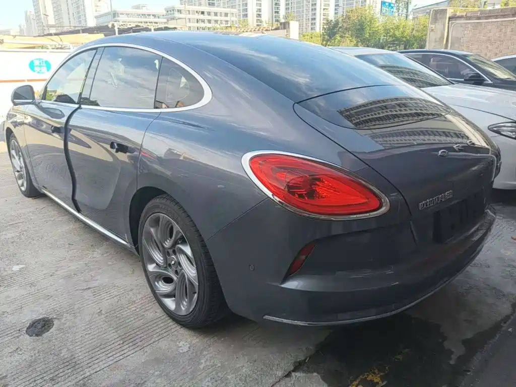 Ora Lightning Cat 2022 2022 555km Premium Edition
