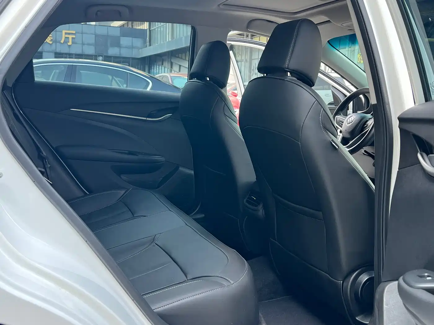 Фото 11 - Buick Excelle