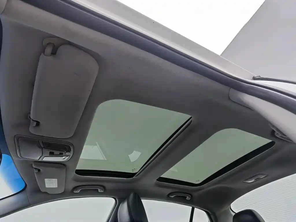 Kia K5 2013 2012 2.0L Automatic DLX