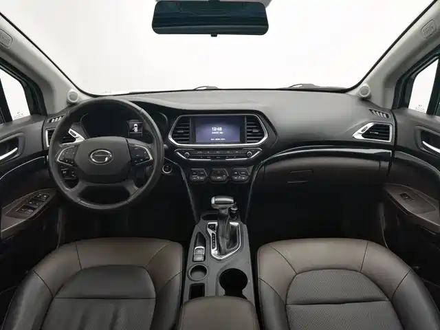 GAC Trumpchi Trumpchi GS4 2017 235T G-DCT 2WD Luxury — фото 5