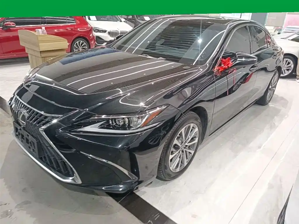 Lexus ES 2022 200 Excellence Edition