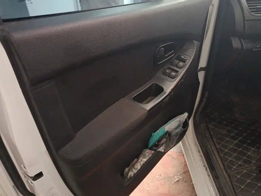 Yema Auto Spica 2021 2021 Facelift 1.5L Manual Comfort