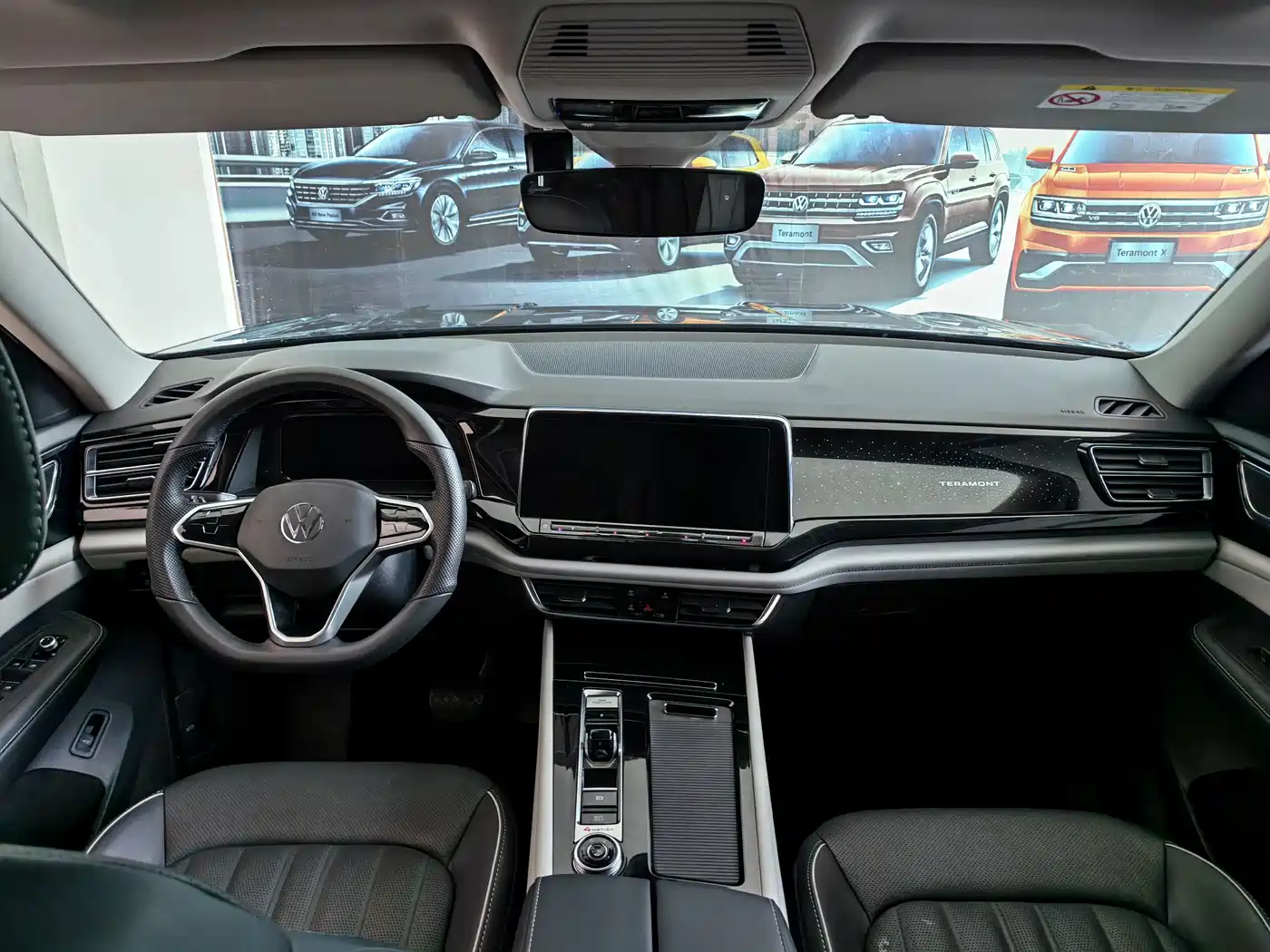 Volkswagen Teramont 2022 380TSI 4MOTION Premium Luxury фото 5