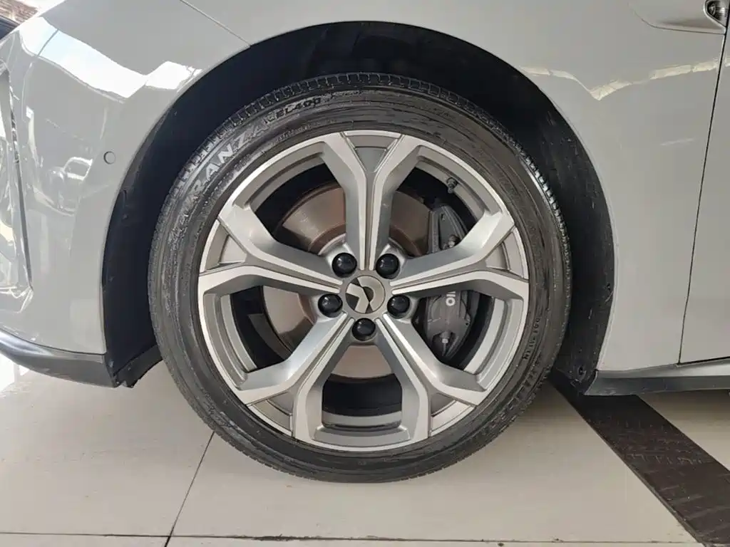 Фото 23 - NIO ET5T
