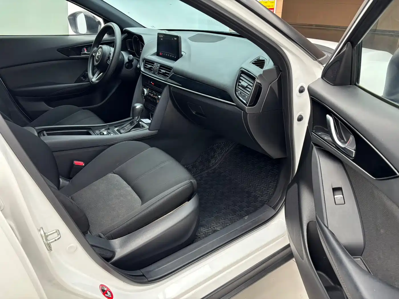 Mazda CX-4 2023 2021 2.0L Auto FWD Skyactiv Explorer Edition