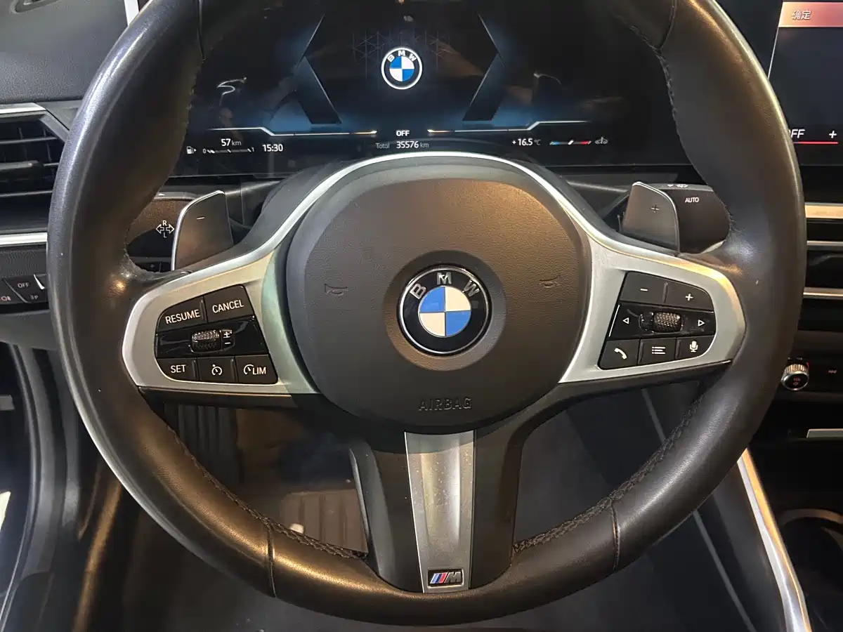 BMW 3 Series 2024 320i M Sport Package фото 8