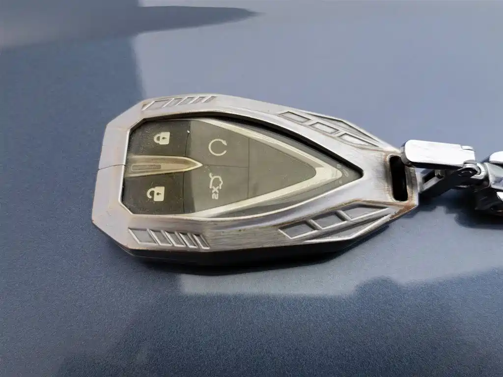 CHANGAN CHANGAN AUCHAN Z6