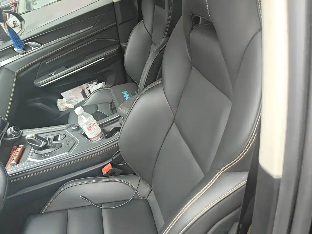 Photo 16 - Lynk & Co 01