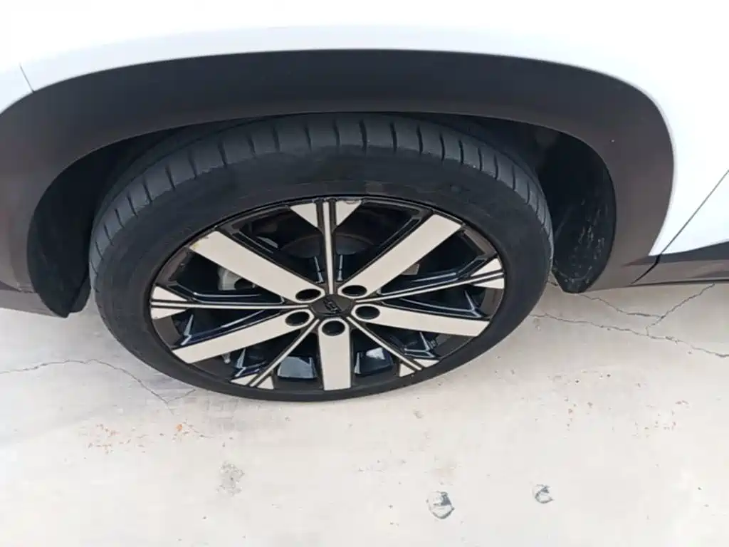 Geely ICON 2023 2023 Model 1.5TD Chocolate Deluxe Edition