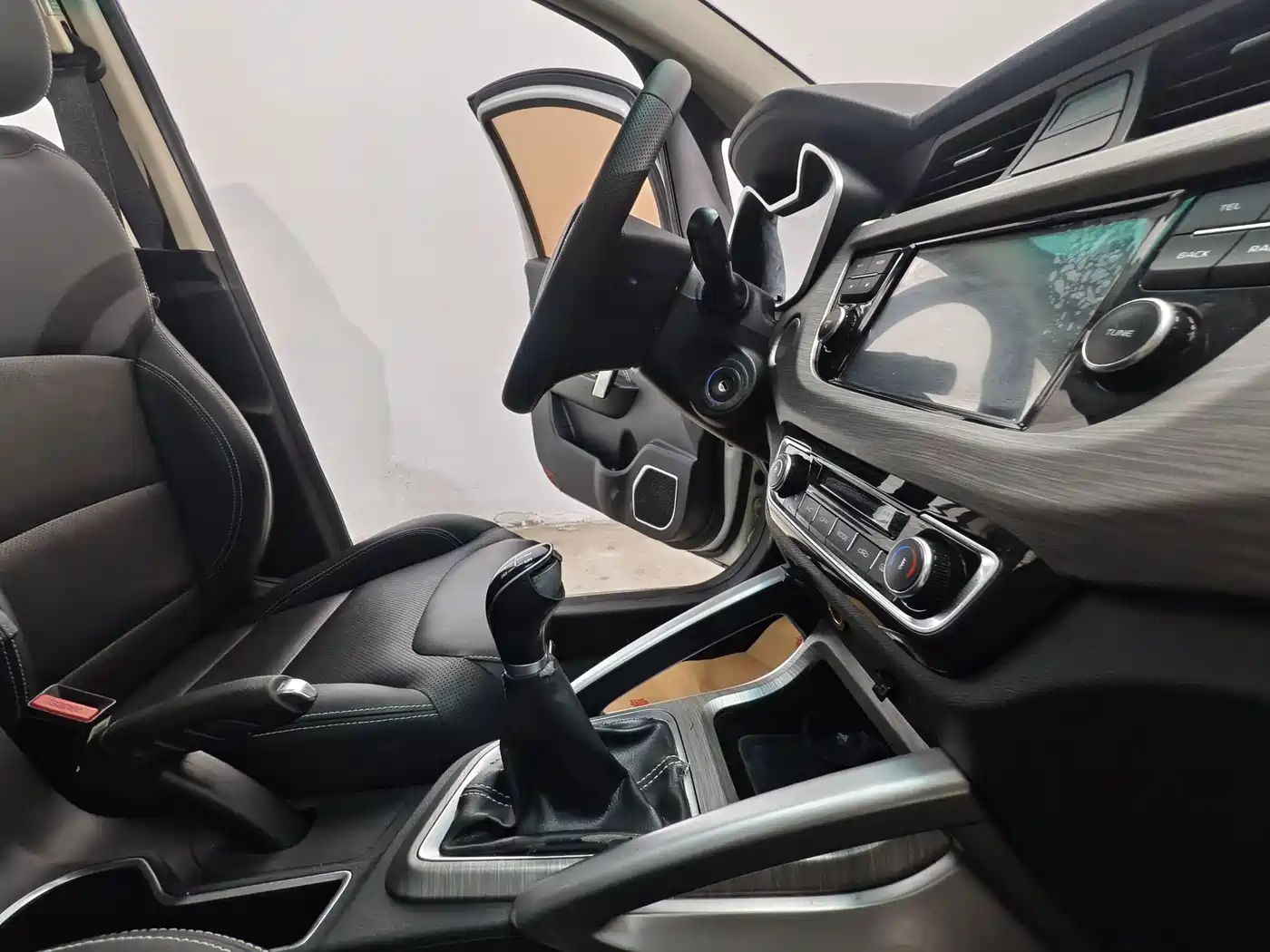 Geely Vision X3 2017 2017 1.5L Manual Premium
