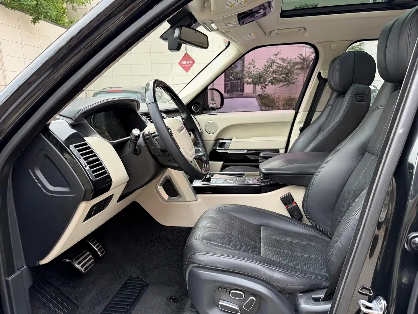 Land Rover Range Rover 2012 5.0 SC V8 Ultimate Genesis Edition фото 7