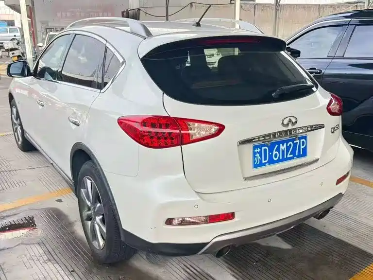 Infiniti QX50 2015 2015 2.5L Comfort Edition
