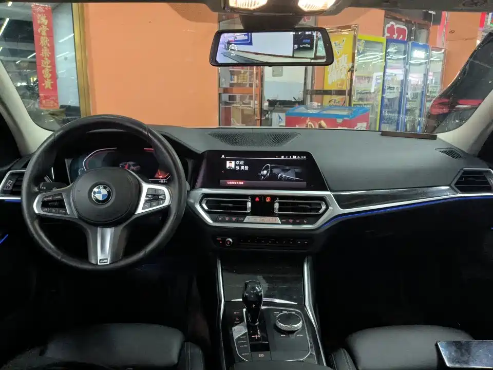 Фото 4 - BMW 3 Series