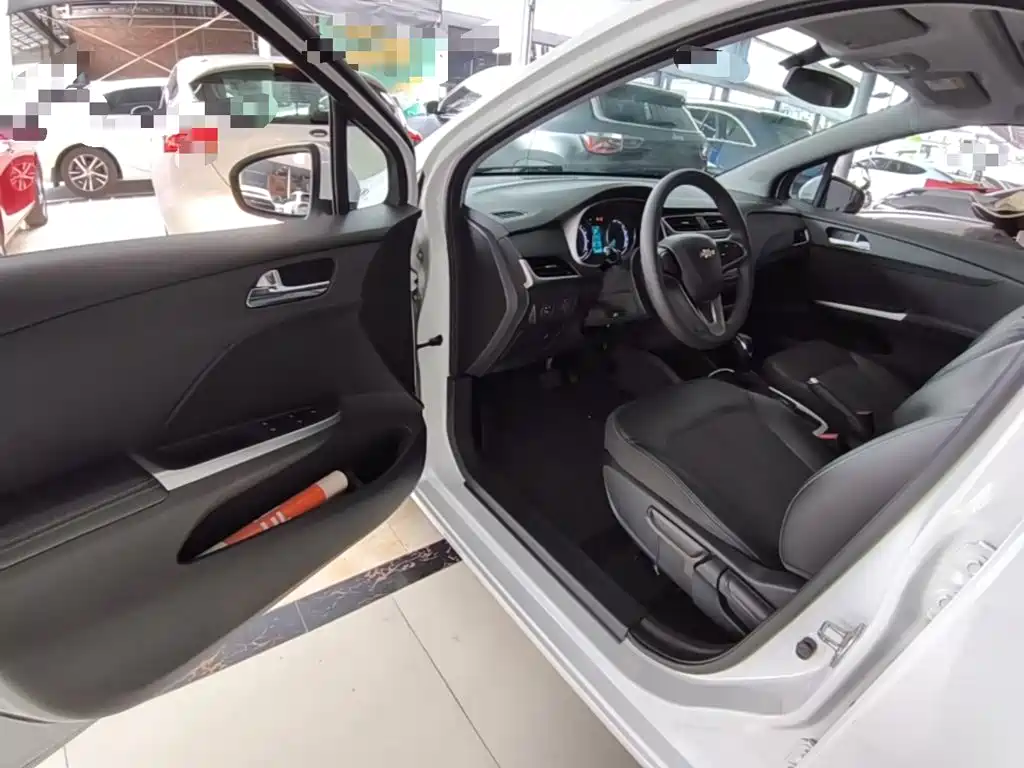 Chevrolet Lova RV 2019 2018 1.5L Automatic Smart