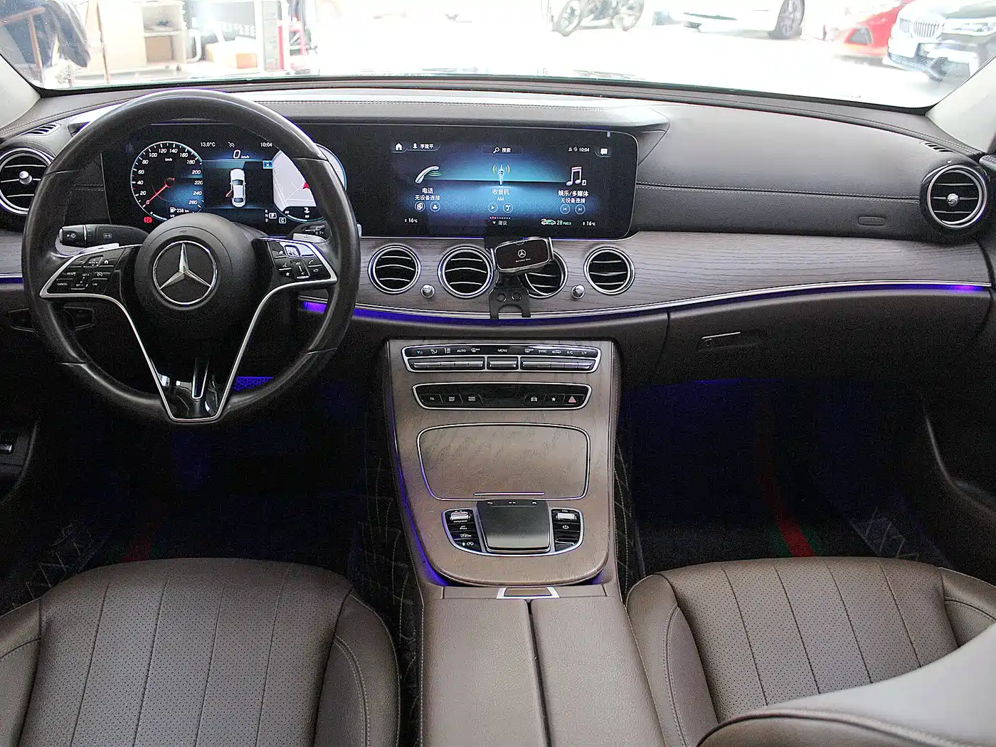  E CLASS