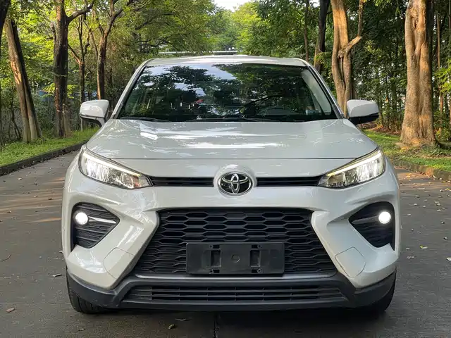 Toyota Wildlander 2022 Facelift 2.0L CVT 2WD Leading Edition — фото 4
