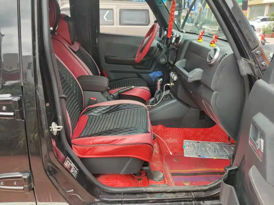 BAIC ORV Beijing Offroad BJ40 2017 2016 Model 40L 2.3T Automatic 2WD Luxury